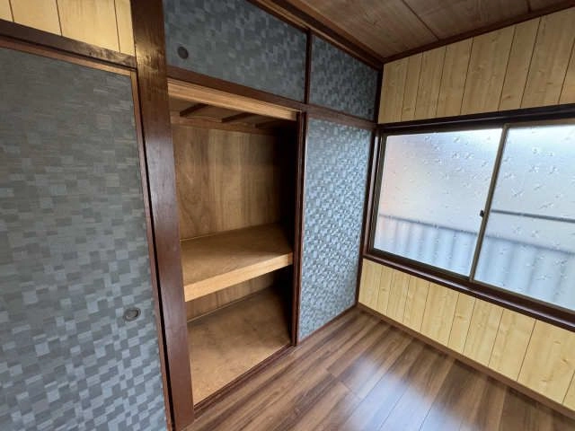 2F南東洋室　収納